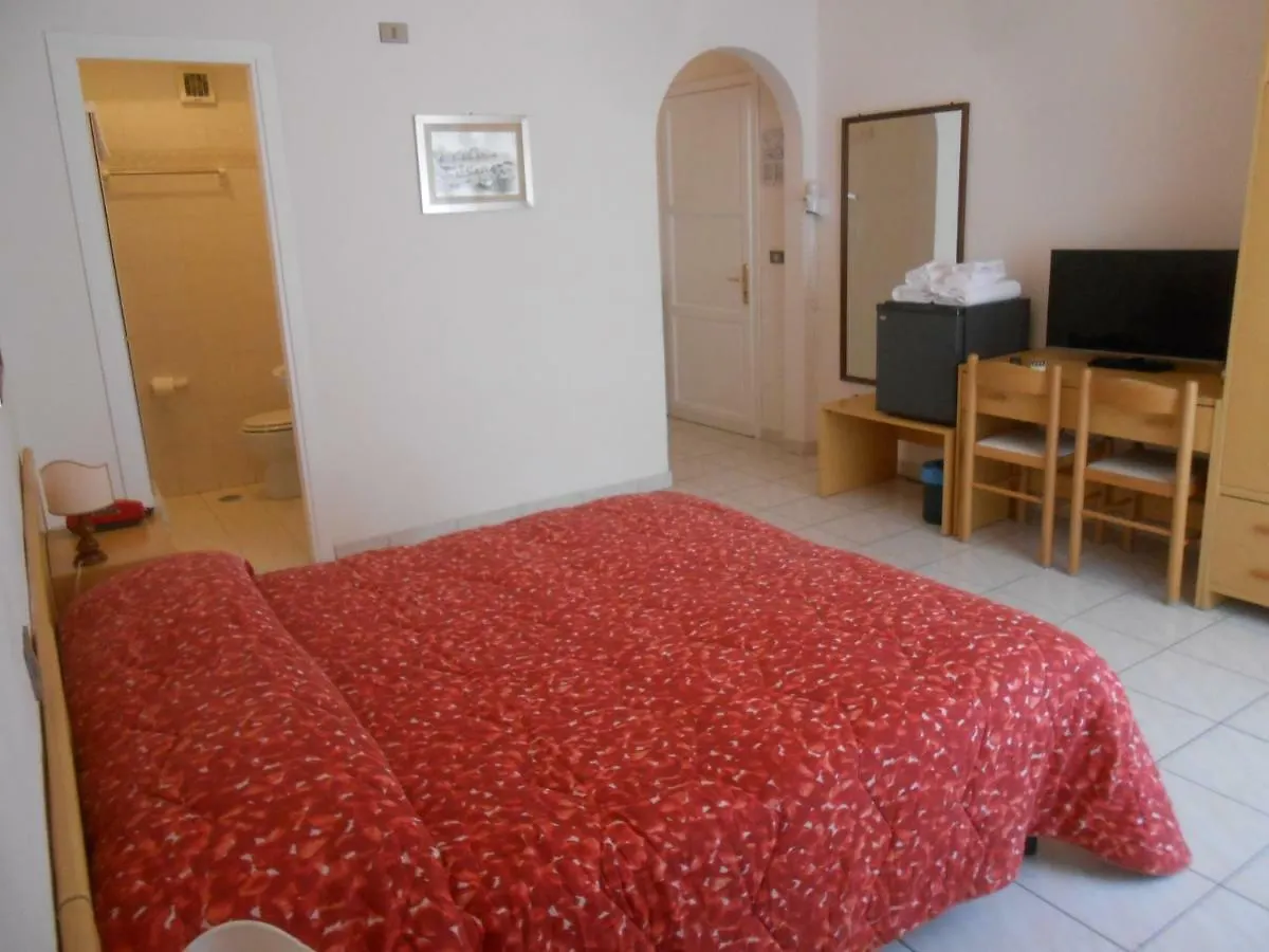 Guest house Pensione Verde Luna Orbetello